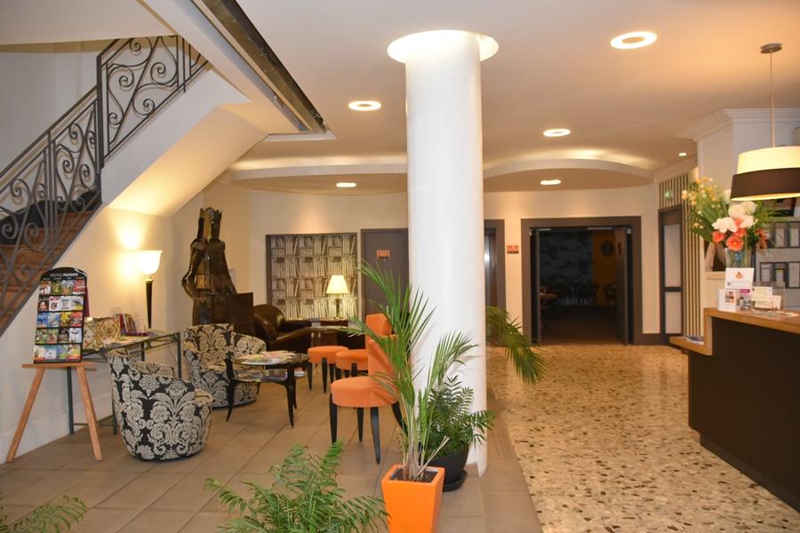 Hotel Raymond 4 Toulouse Exterior photo