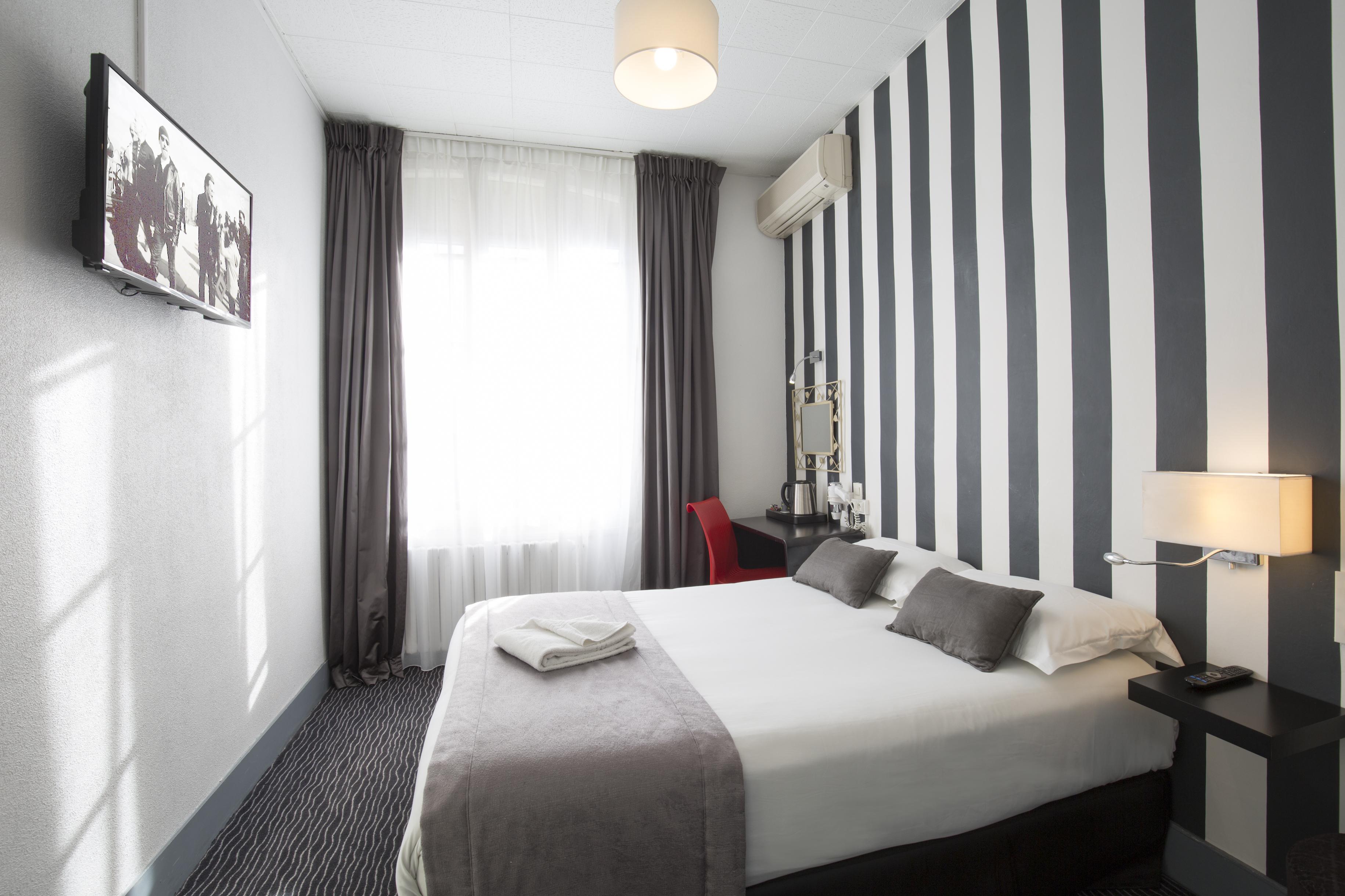 Hotel Raymond 4 Toulouse Exterior photo
