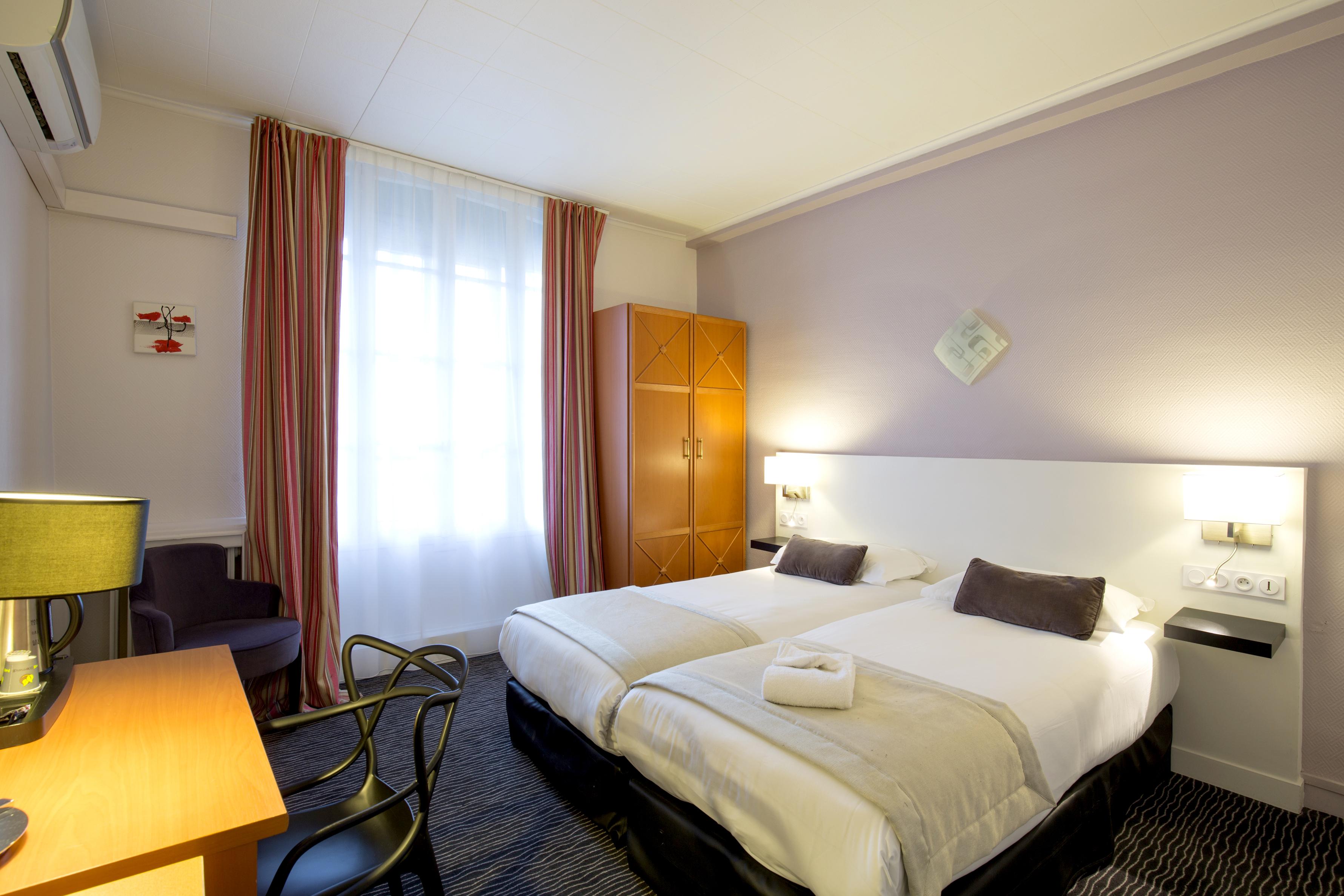 Hotel Raymond 4 Toulouse Exterior photo